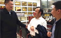 重庆市人大常委会副主任、市总工会主席郑洪一行来yy易游体育集团视察调研